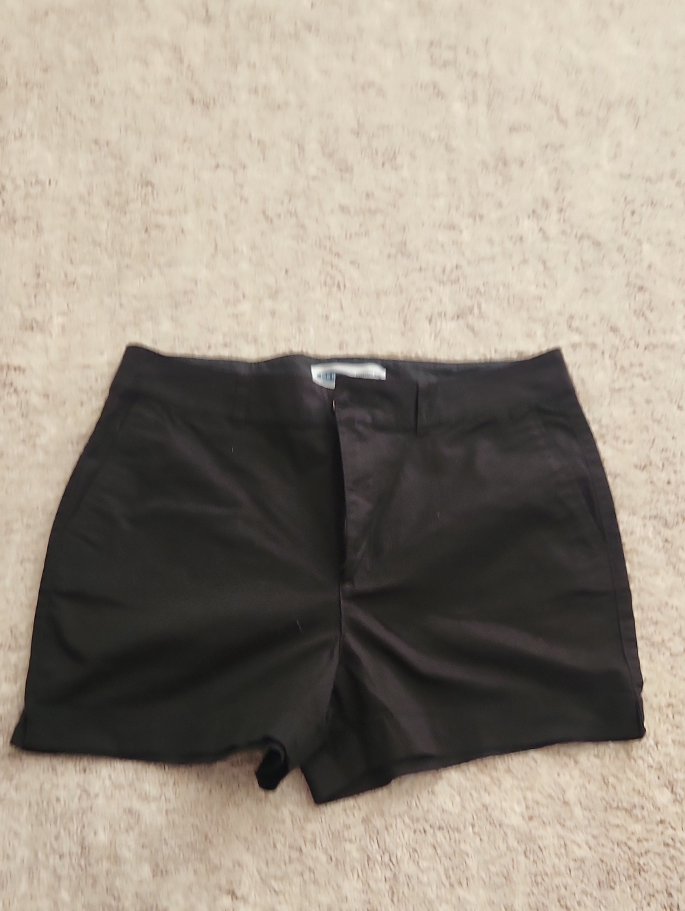 Old Navy Black Women's Tailored Bermuda Shorts